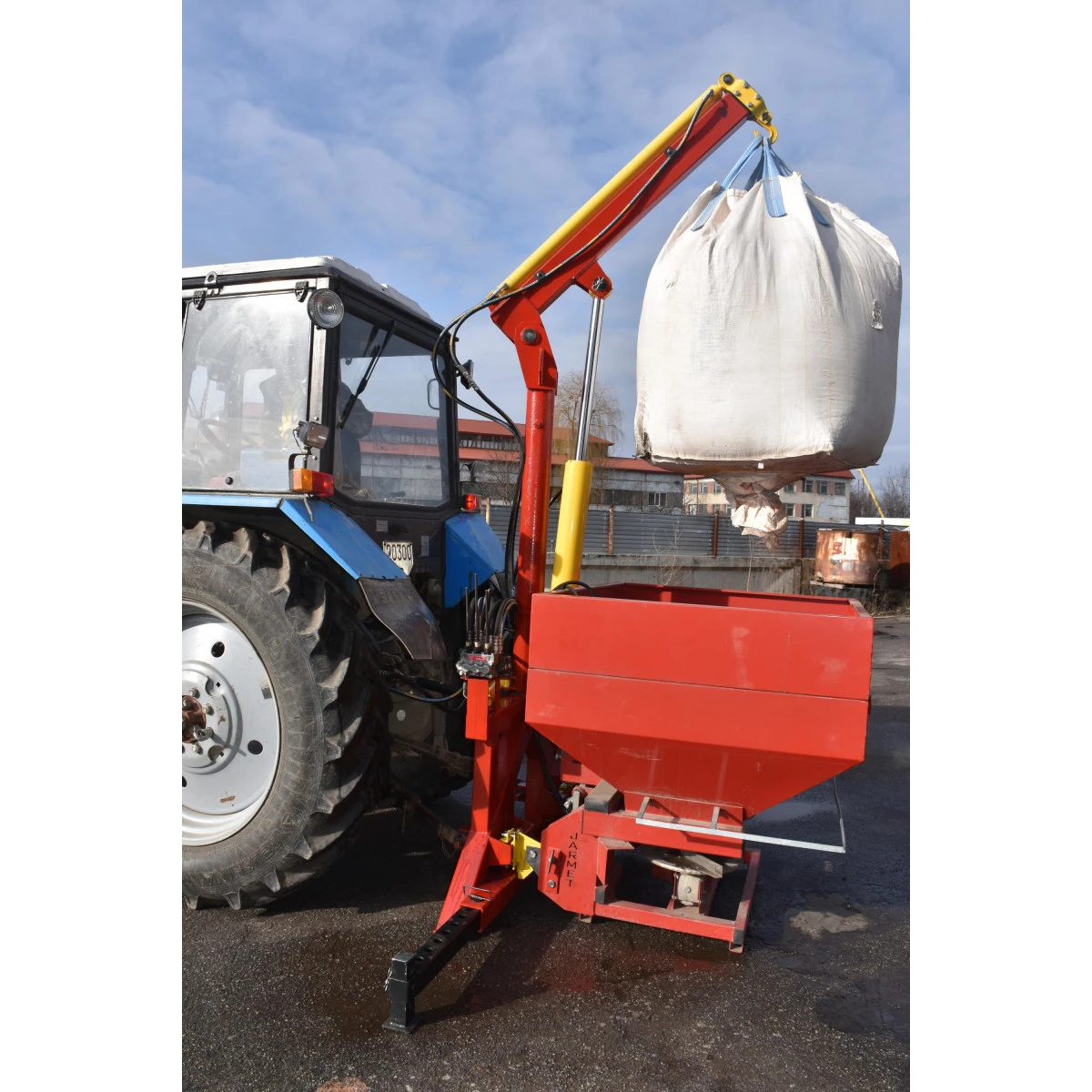 Distribuitor dublu de ingrasaminte minerale RMD-1200 „VULKAN”